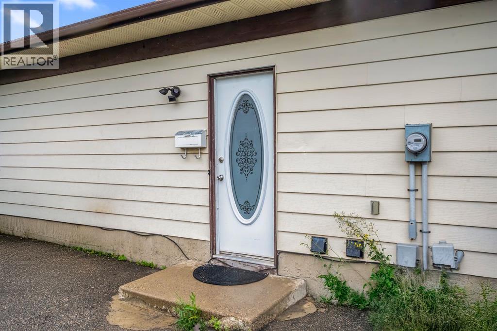 Photo 4 of 79 Abalone Way Ne, Calgary AB