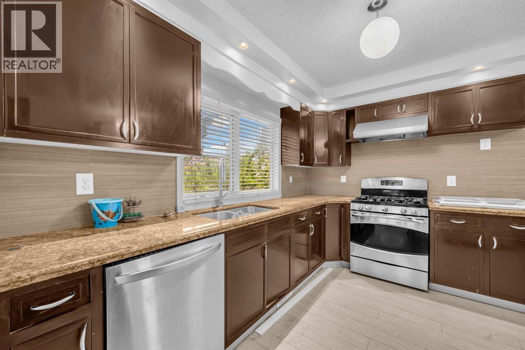 Photo 12 of 79 Abalone Way Ne, Calgary AB