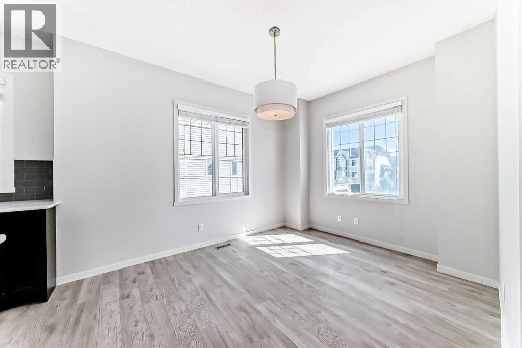 Single Family House for Sale in  Nolanlake Cove NW Nolan Hill Calgary 