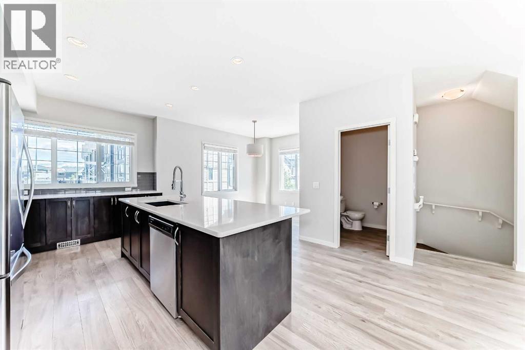 Single Family House for Sale in  Nolanlake Cove NW Nolan Hill Calgary 
