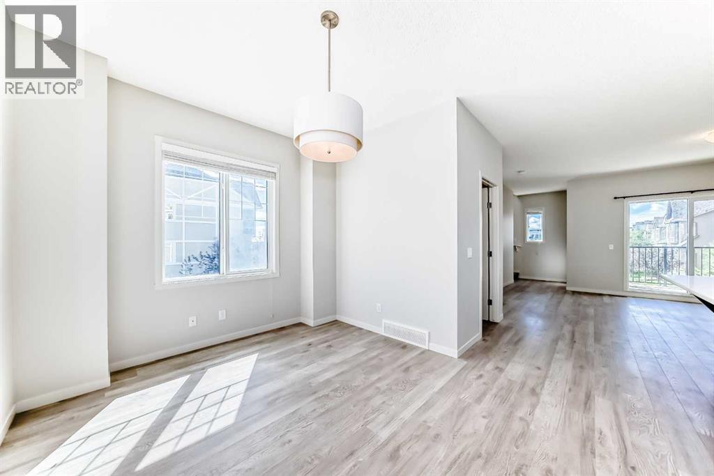 Single Family House for Sale in  Nolanlake Cove NW Nolan Hill Calgary 
