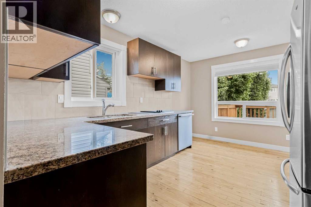 Single Family House Bi-level for Sale in   Street SW Shawnessy Calgary 