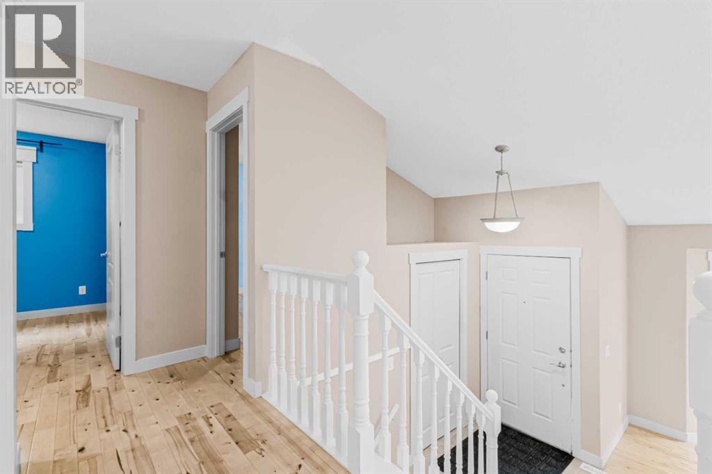Single Family House Bi-level for Sale in   Street SW Shawnessy Calgary 