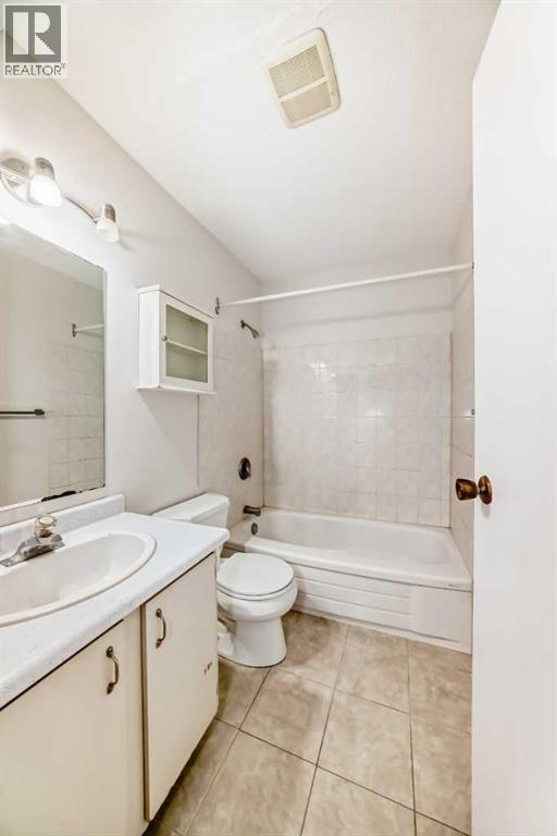 Single Family House for Sale in    Street NE Rundle Calgary 