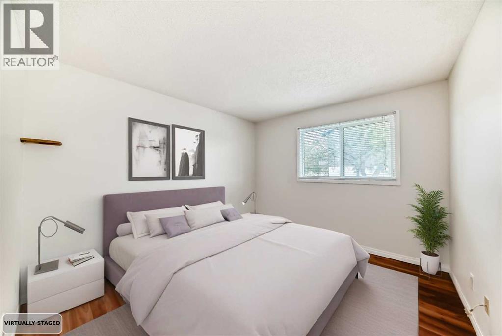 Single Family House for Sale in    Street NE Rundle Calgary 