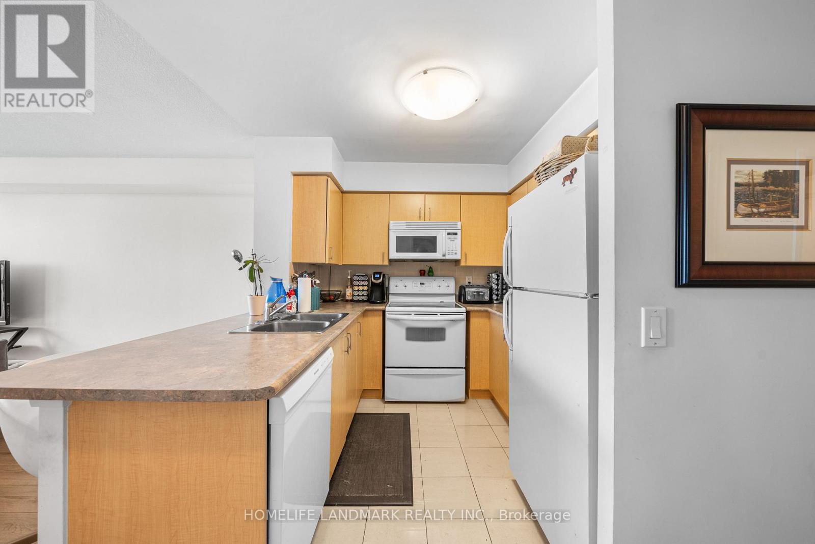 Photo 6 of 3202 4978 Yonge Street, Toronto ON