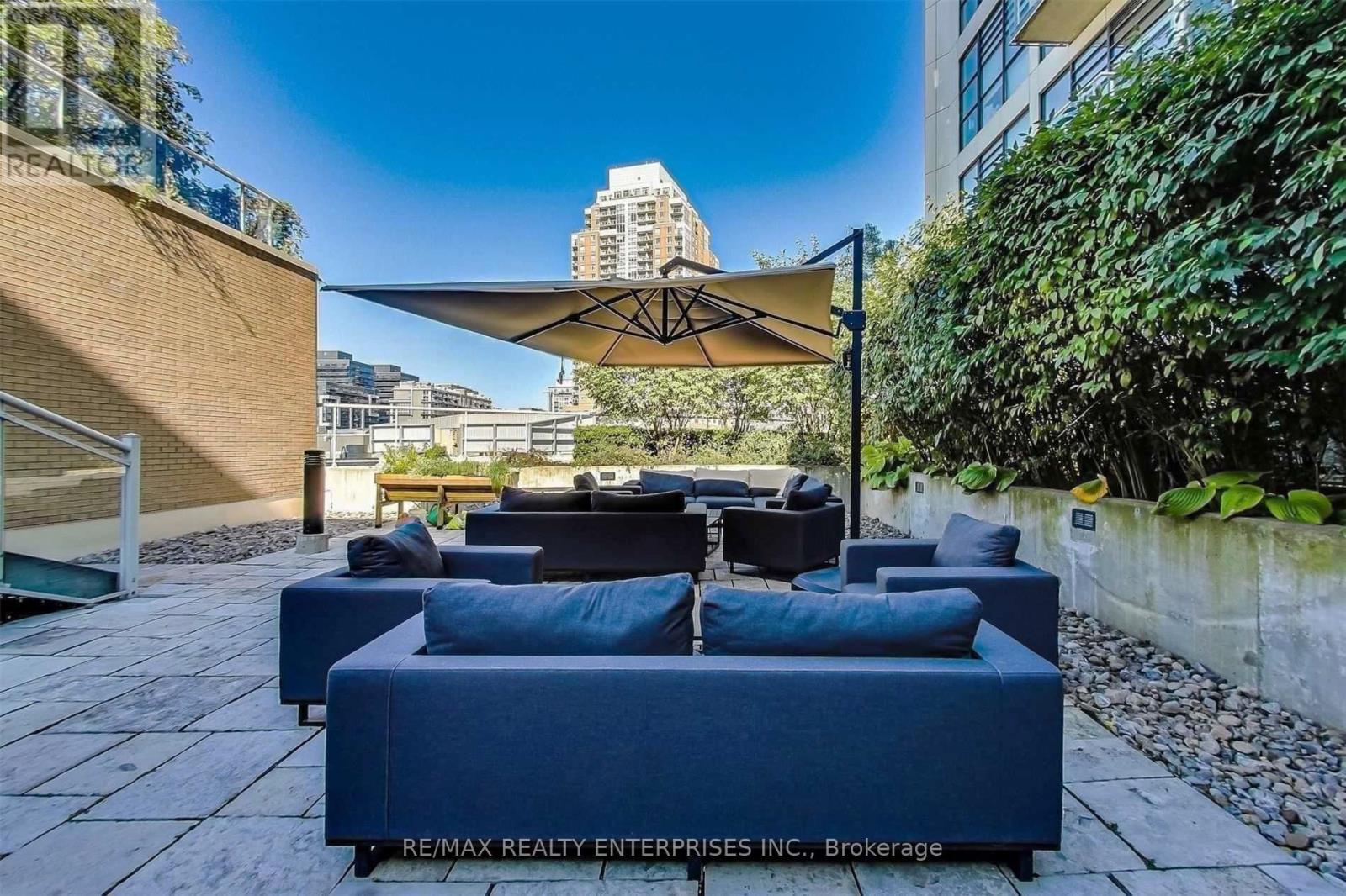 Photo 12 of 416 43 Hanna Avenue, Toronto ON