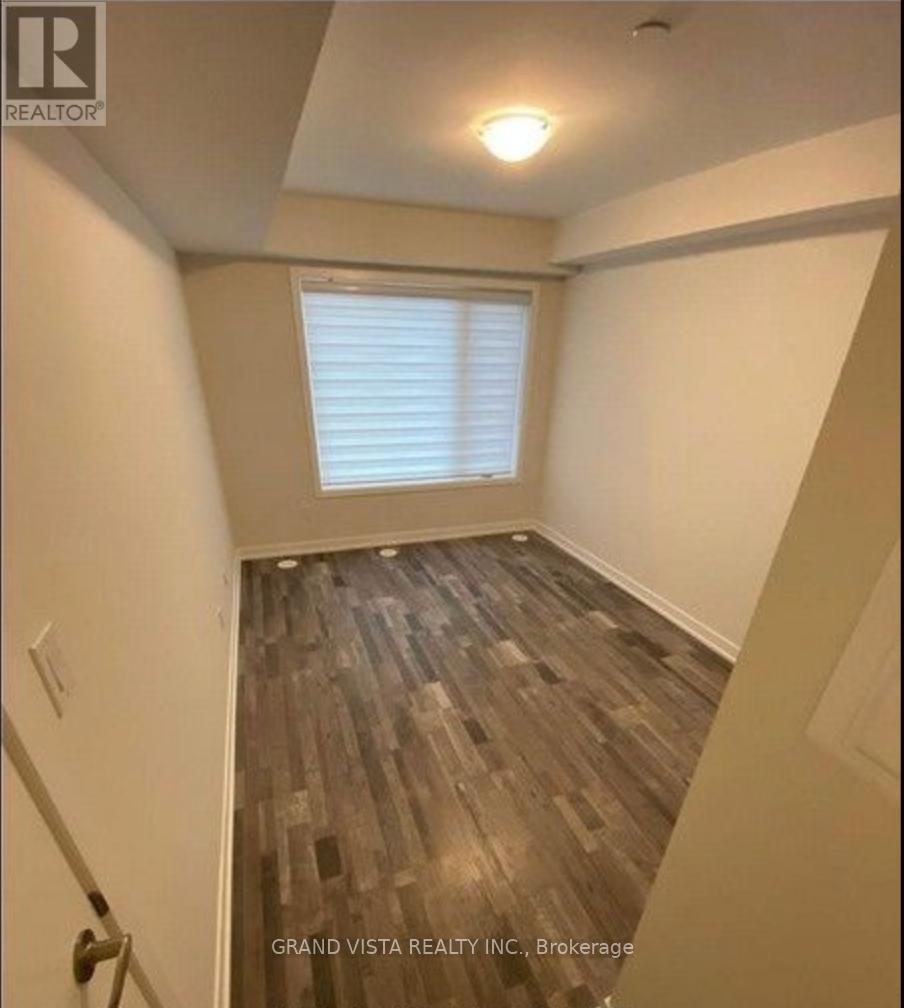 Photo 11 of 109 1460 Whites Road N, Pickering ON