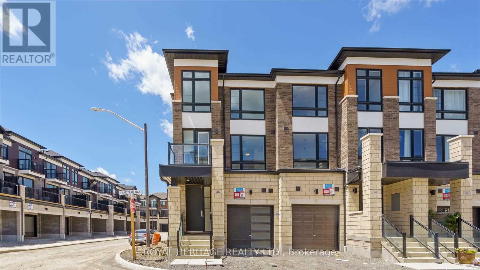 Photo 1 of 46 Lake Trail Way, Whitby ON