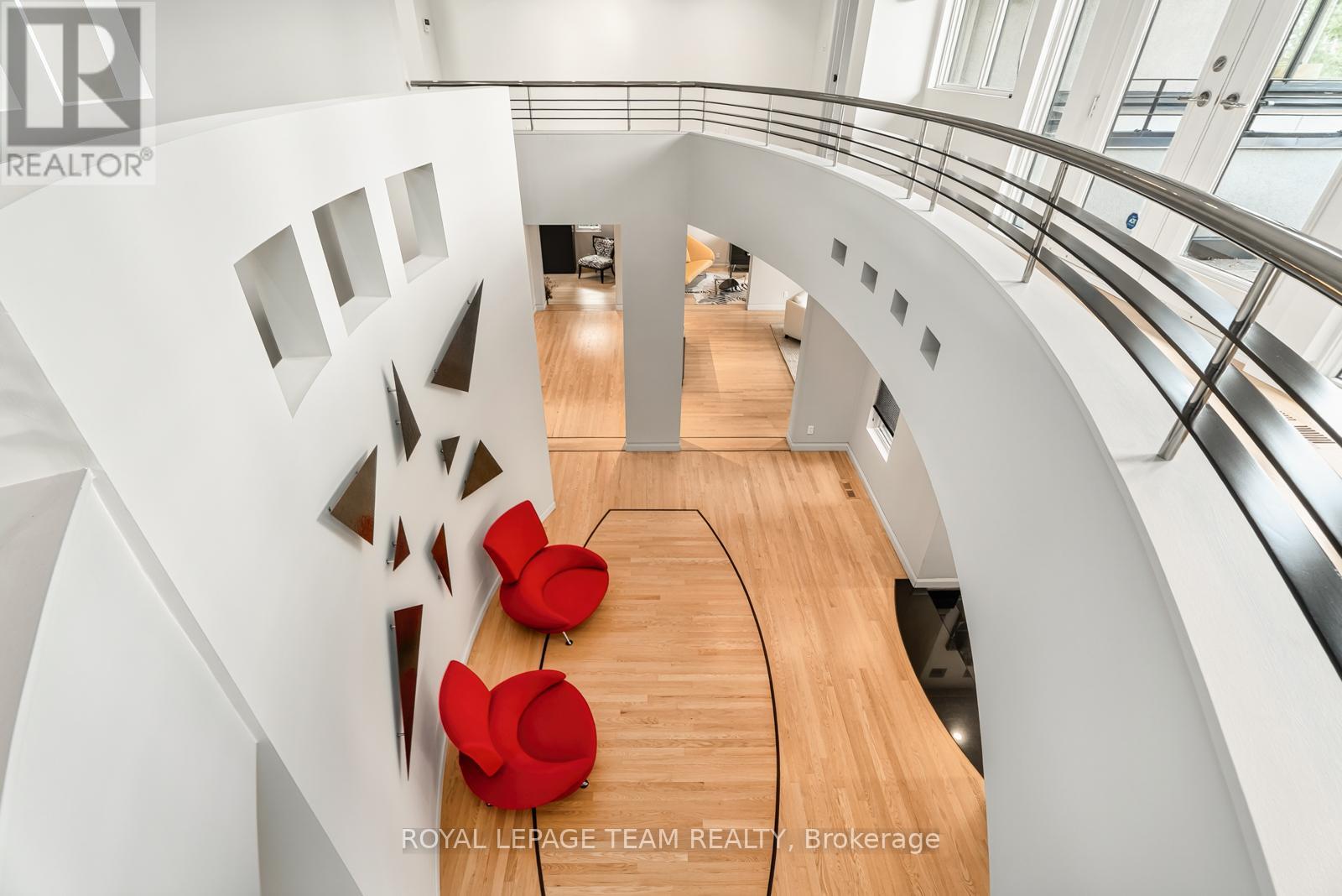 Photo 15 of 725 Manor Avenue, Ottawa ON