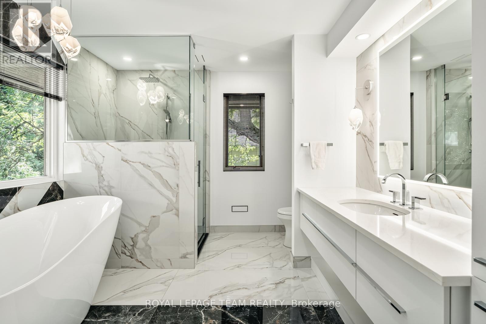 Photo 19 of 725 Manor Avenue, Ottawa ON