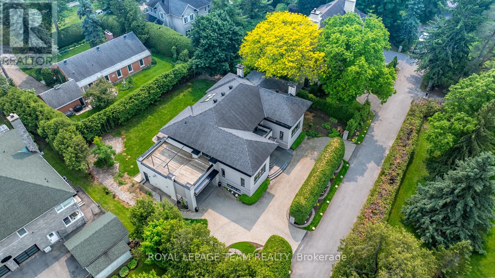Photo 39 of 725 Manor Avenue, Ottawa ON
