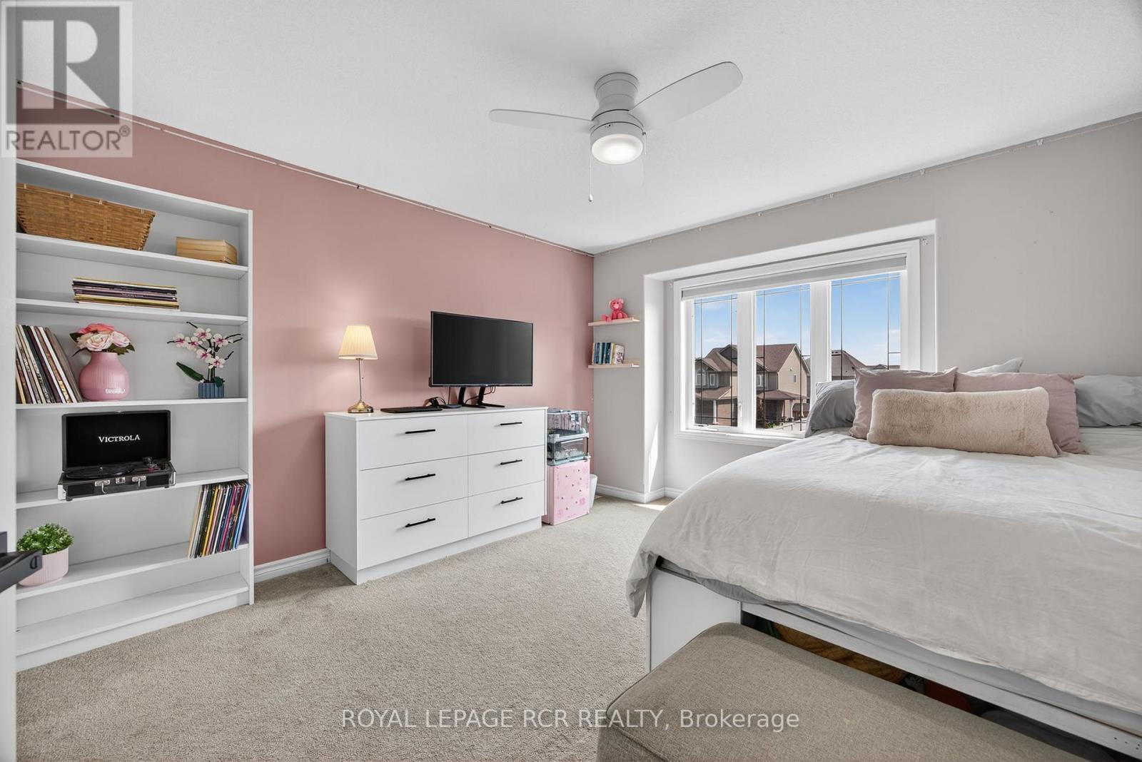 Photo 27 of 2 Irwin Crescent, New Tecumseth ON
