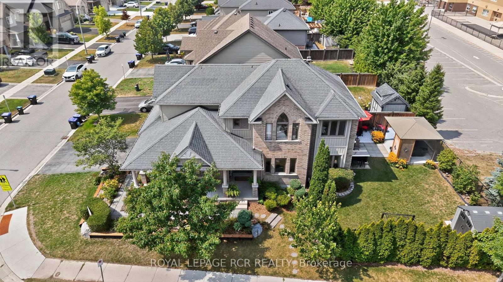 Photo 40 of 2 Irwin Crescent, New Tecumseth ON