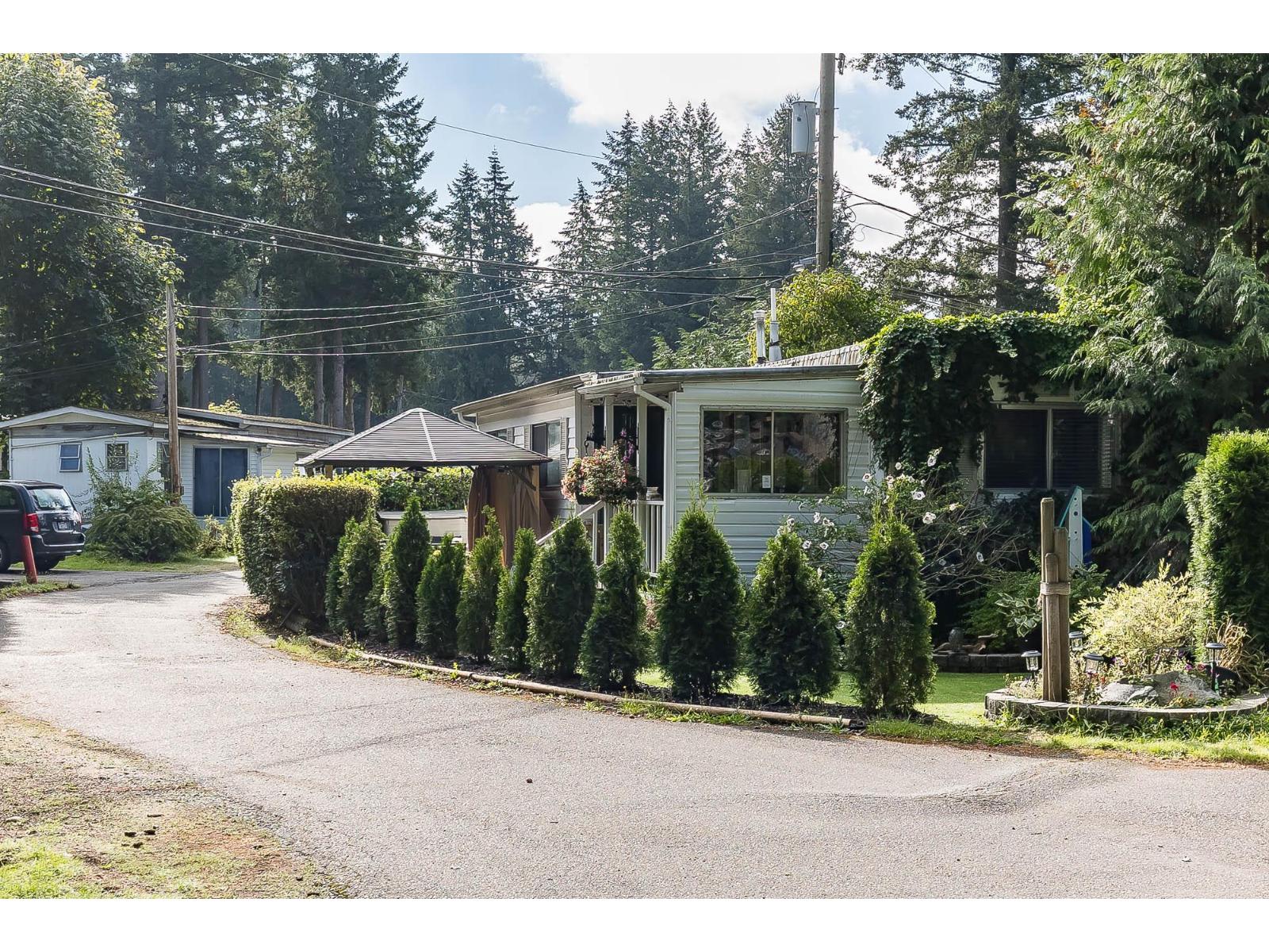 Photo 1 of 51 20071 24 Avenue, Langley BC