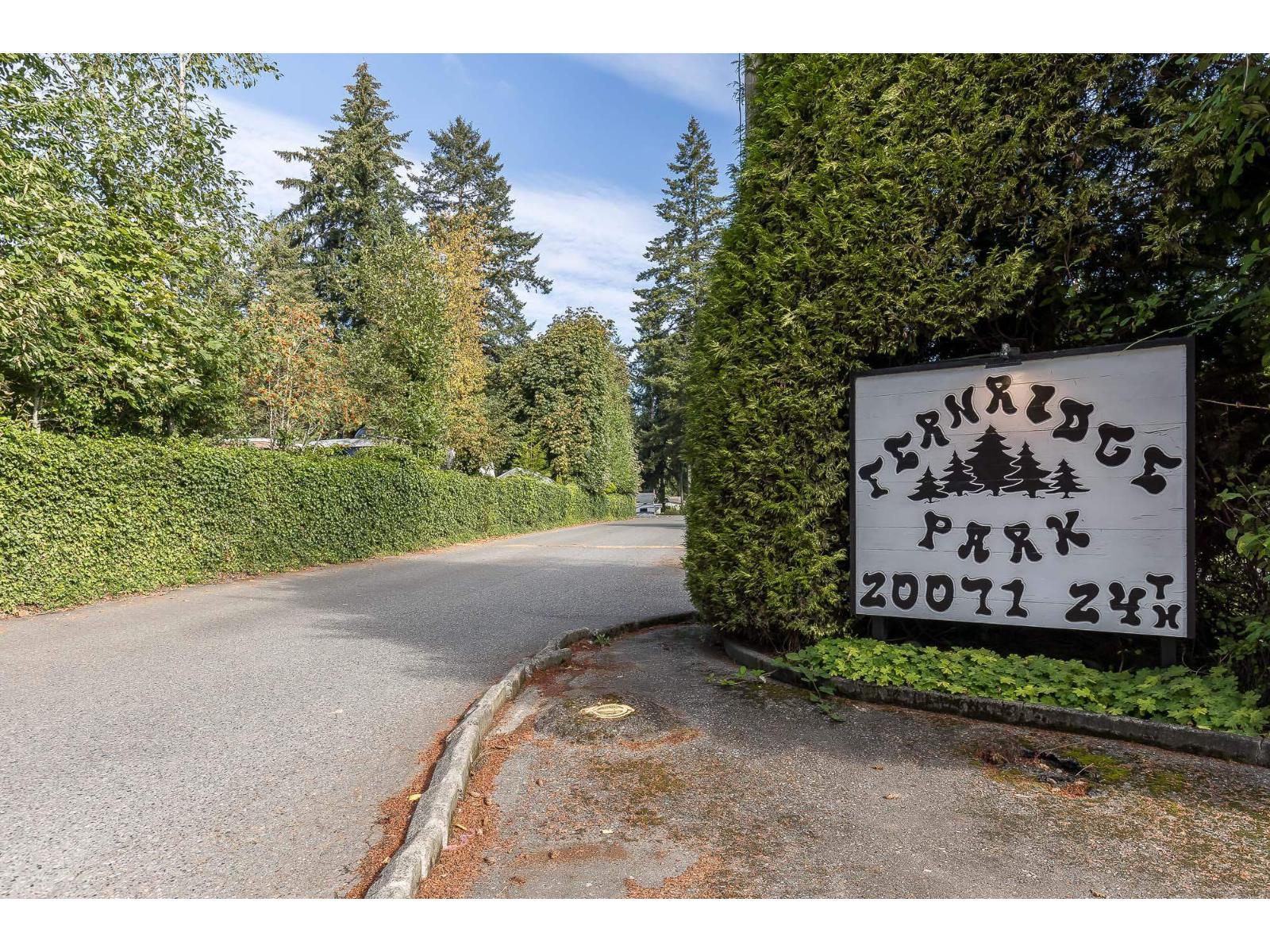 Photo 37 of 51 20071 24 Avenue, Langley BC