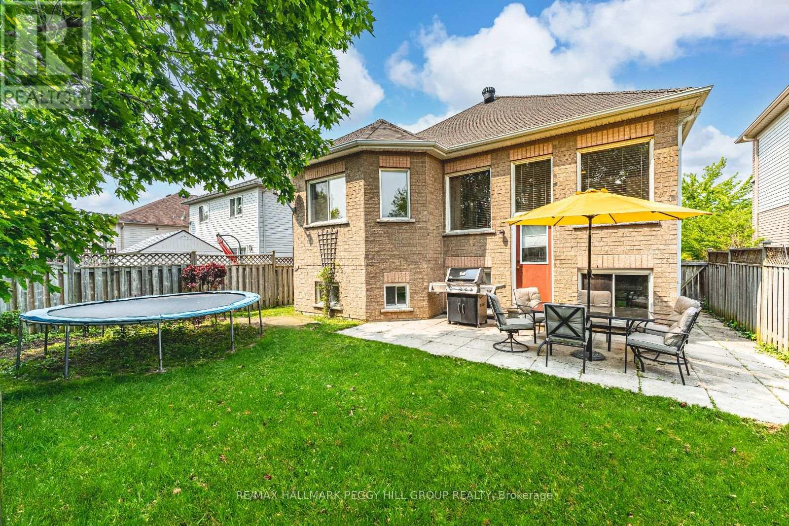 Photo 22 of 255 Mapleton Avenue, Barrie ON
