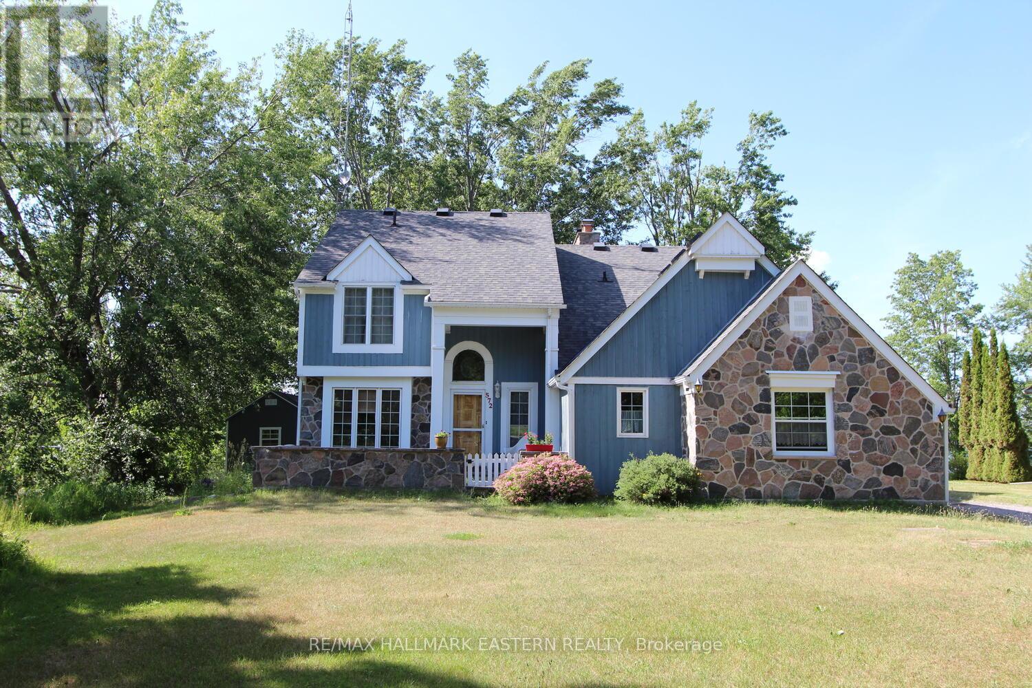 Photo 5 of 572 Round Lake Road, Havelockbelmontmethuen ON
