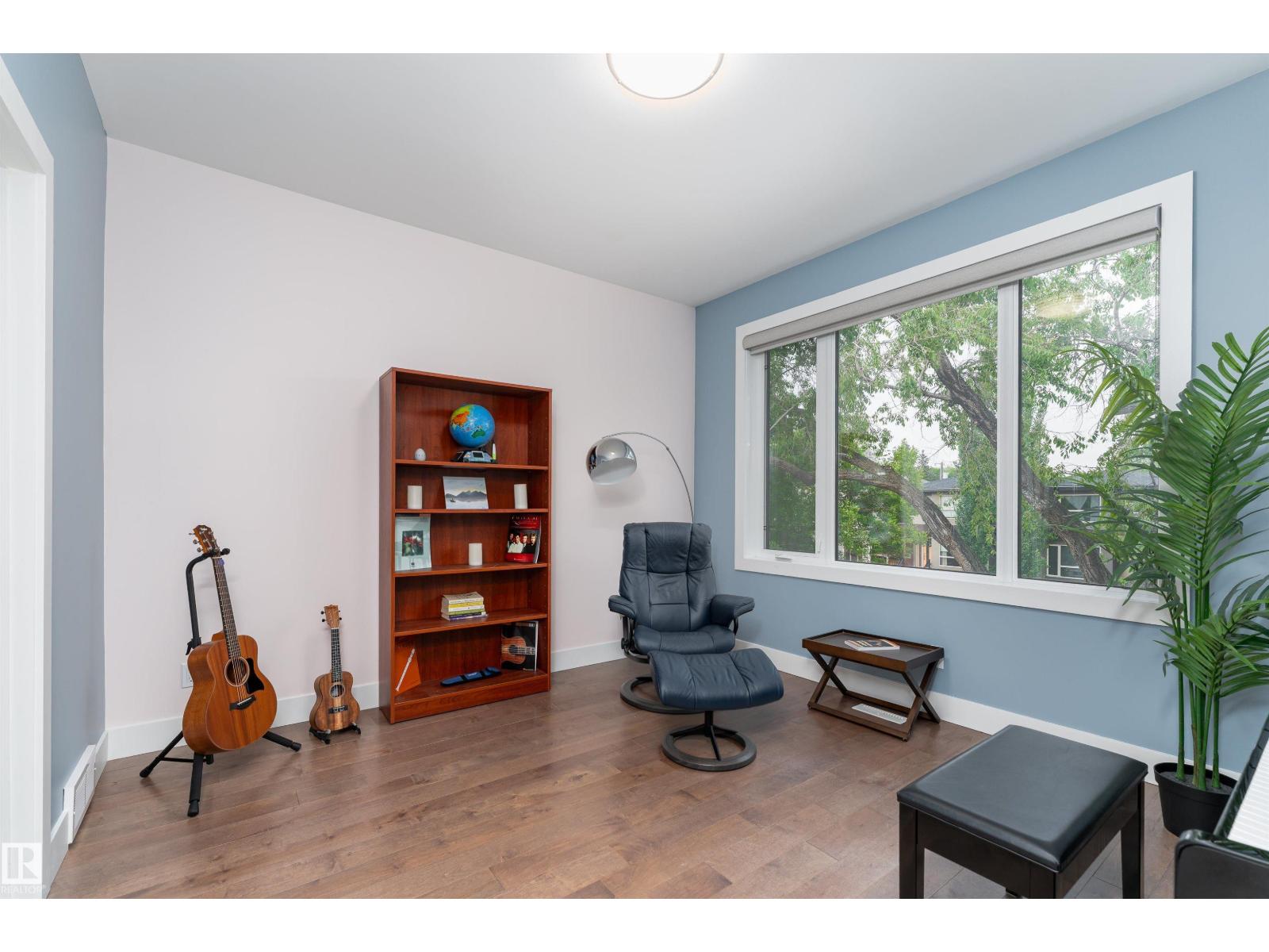 Photo 21 of 7306 106 St Nw, Edmonton AB