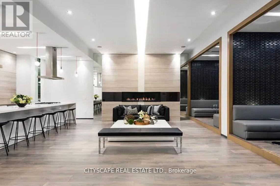 Photo 3 of 332 1030 King Street W, Toronto ON