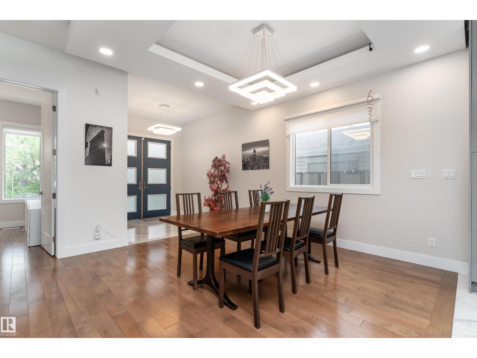 Photo 5 of 7306 106 St Nw, Edmonton AB