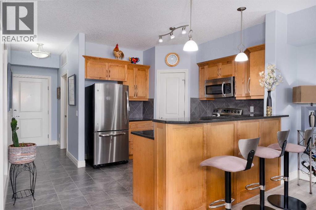 Single Family House for Sale in   Fish Creek Boulevard SW Evergreen Calgary 