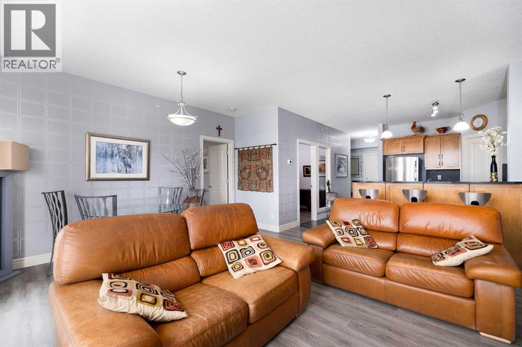 Single Family House for Sale in   Fish Creek Boulevard SW Evergreen Calgary 