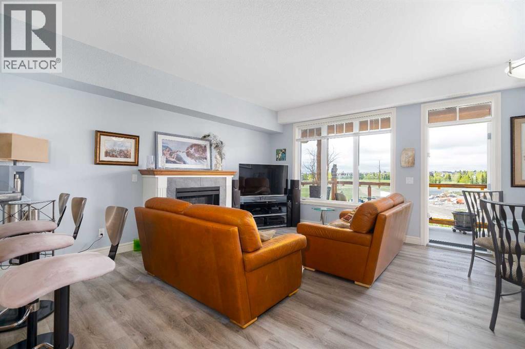 Single Family House for Sale in   Fish Creek Boulevard SW Evergreen Calgary 