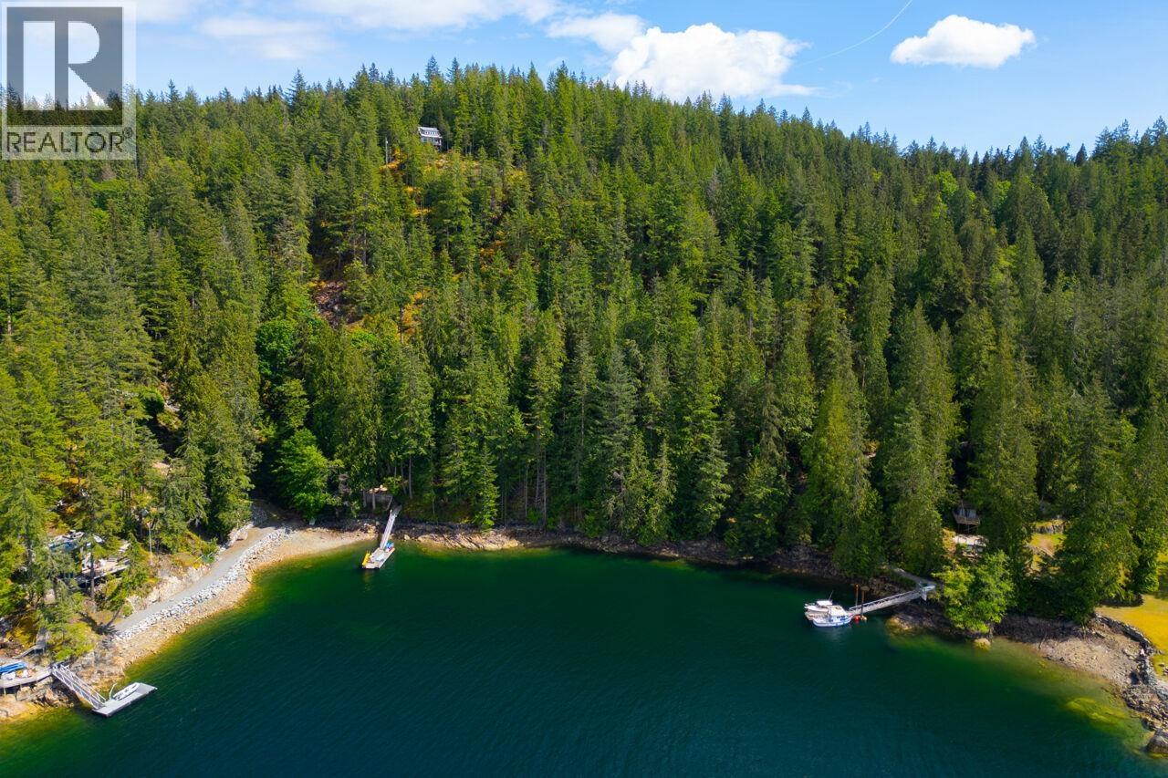2 Bed, 2 Bath House for Sale in Gambier Island – 1029 CENTER BAY ROAD, Gambier Island - Image 36