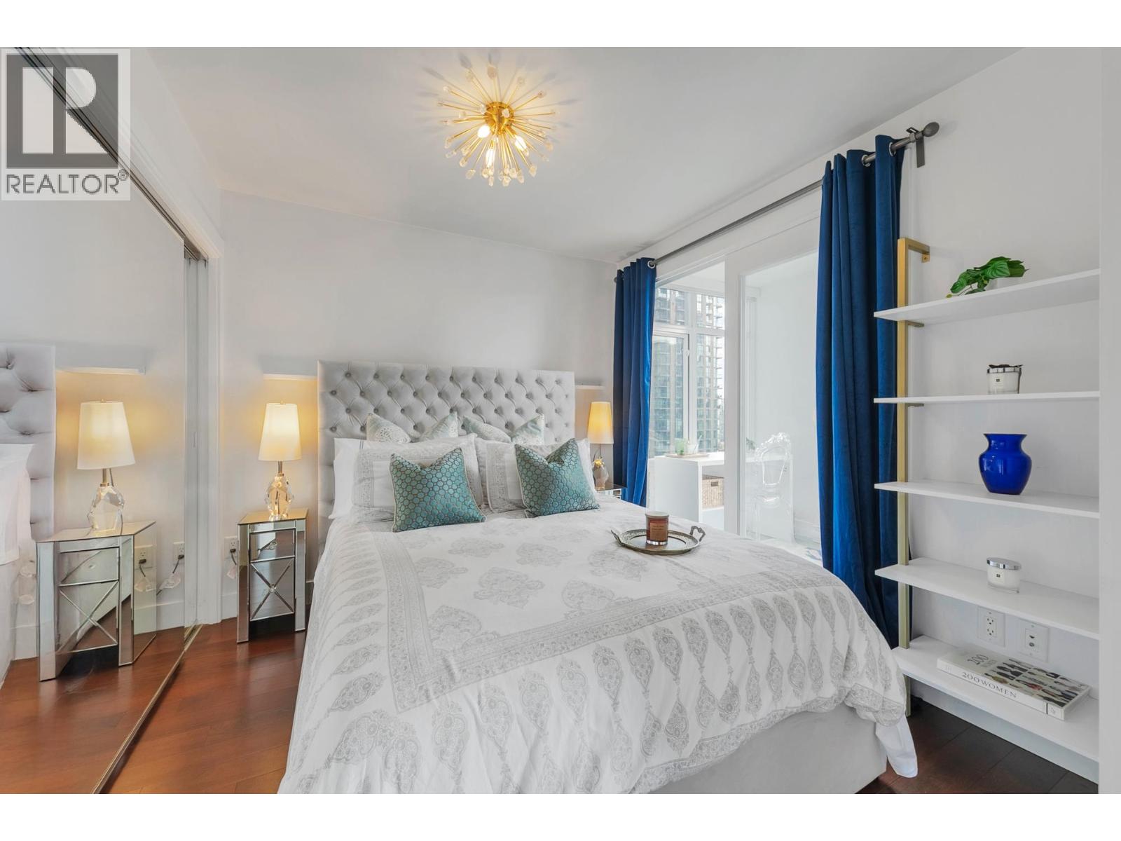 Photo 18 of 1502 565 Smithe Street, Vancouver BC