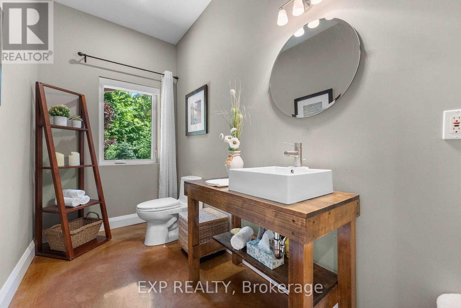 Photo 38 of 5759 Queenscourt Crescent, Ottawa ON