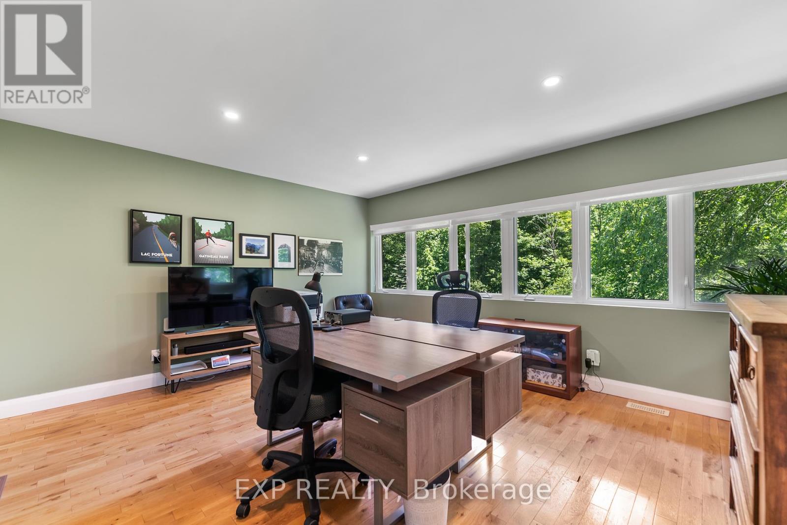 Photo 41 of 5759 Queenscourt Crescent, Ottawa ON