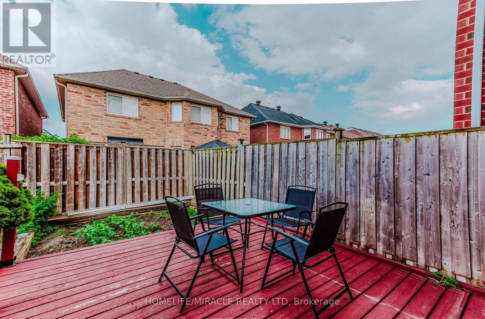 Photo 40 of 27 Silver Egret Road, Brampton ON