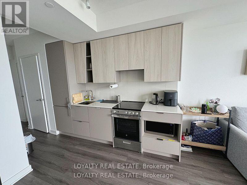 Photo 9 of 3208 3883 Quartz Road, Mississauga ON