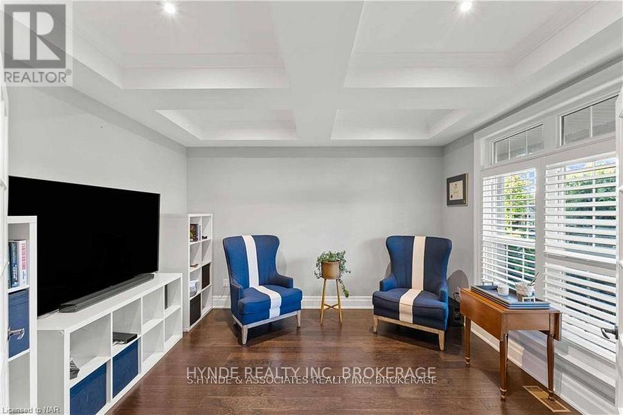 Photo 10 of 16 Red Haven Drive, Niagaraonthelake ON