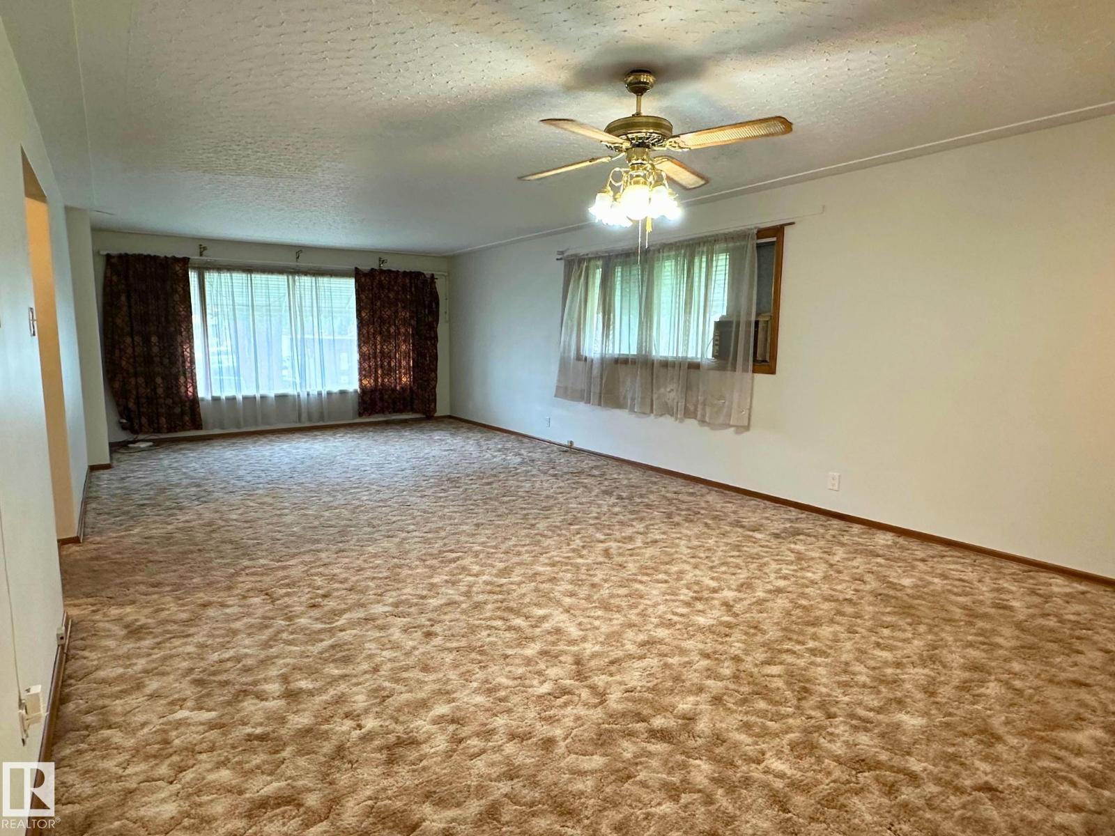 Photo 19 of 9108 112 Av Nw, Edmonton AB