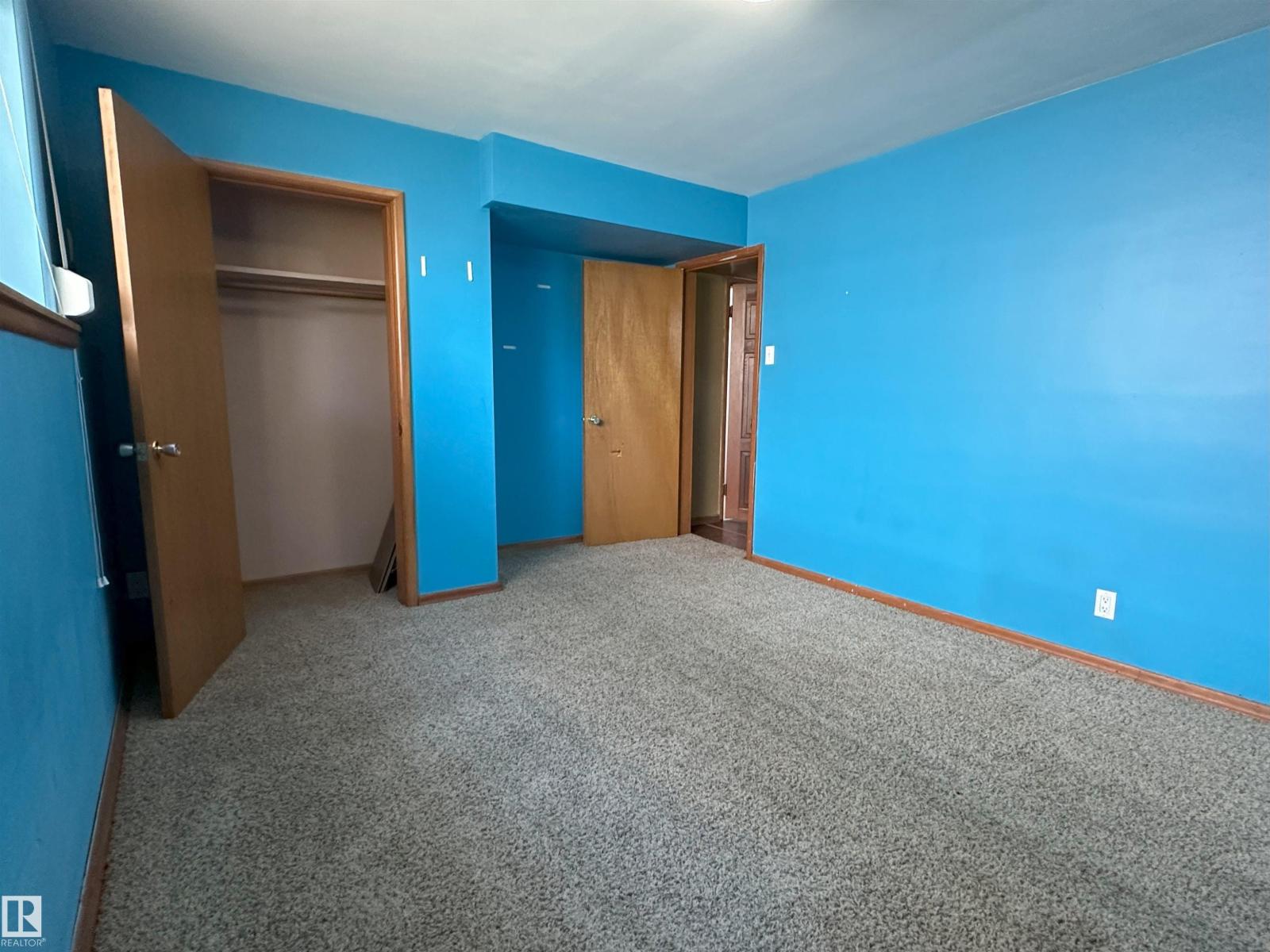 Photo 50 of 9108 112 Av Nw, Edmonton AB