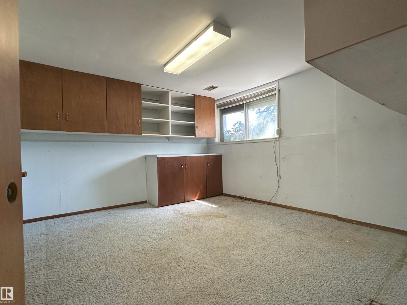 Photo 54 of 9108 112 Av Nw, Edmonton AB