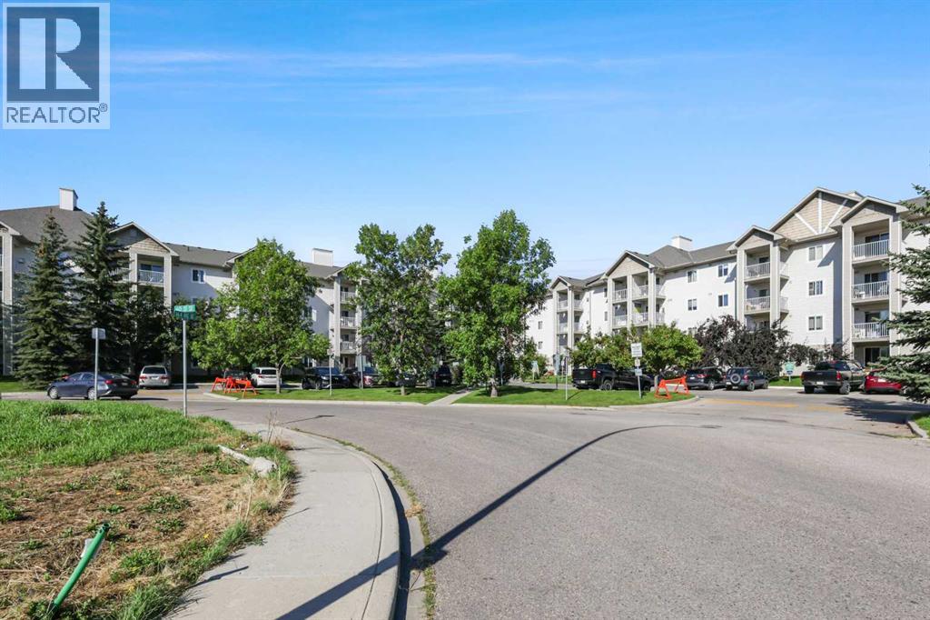 Single Family House for Sale in    Street SE Red Carpet Calgary 