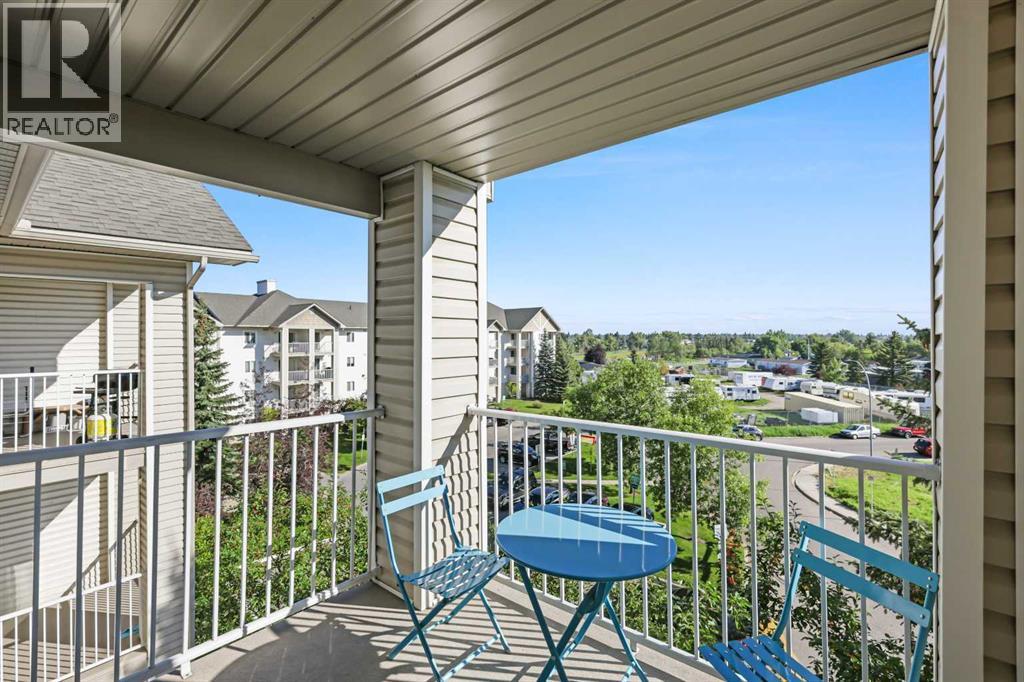 Single Family House for Sale in    Street SE Red Carpet Calgary 