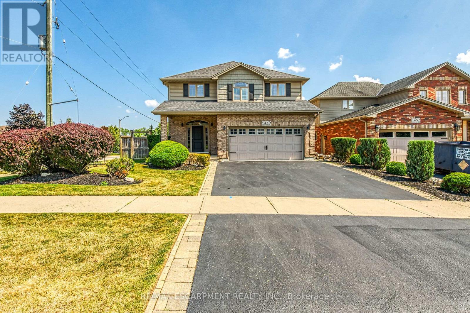 Photo 32 of 47 Southwood Crescent, Haldimand ON