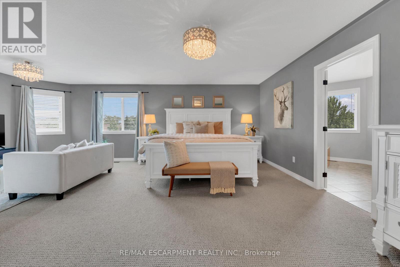 Photo 19 of 47 Southwood Crescent, Haldimand ON