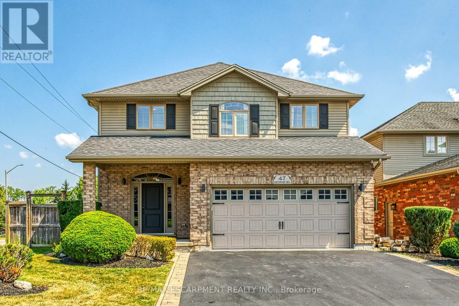 Photo 1 of 47 Southwood Crescent, Haldimand ON