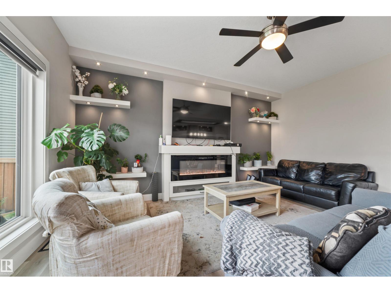 Photo 11 of 7414 Chivers Crescent Sw Sw, Edmonton AB