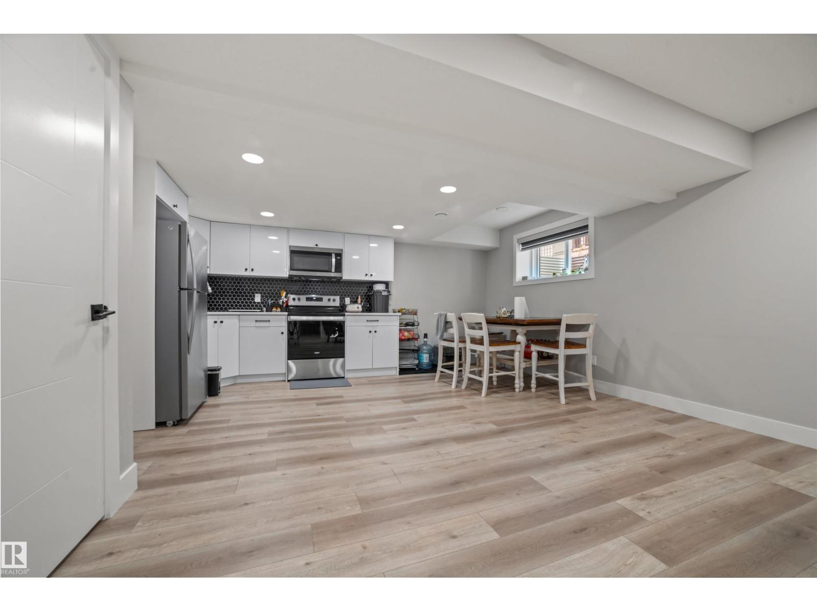 Photo 31 of 7414 Chivers Crescent Sw Sw, Edmonton AB