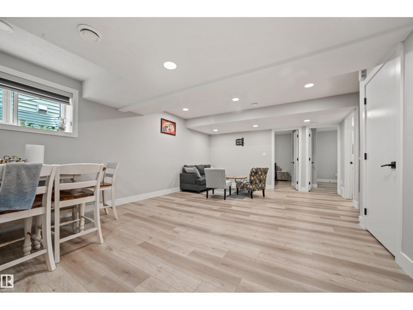 Photo 33 of 7414 Chivers Crescent Sw Sw, Edmonton AB