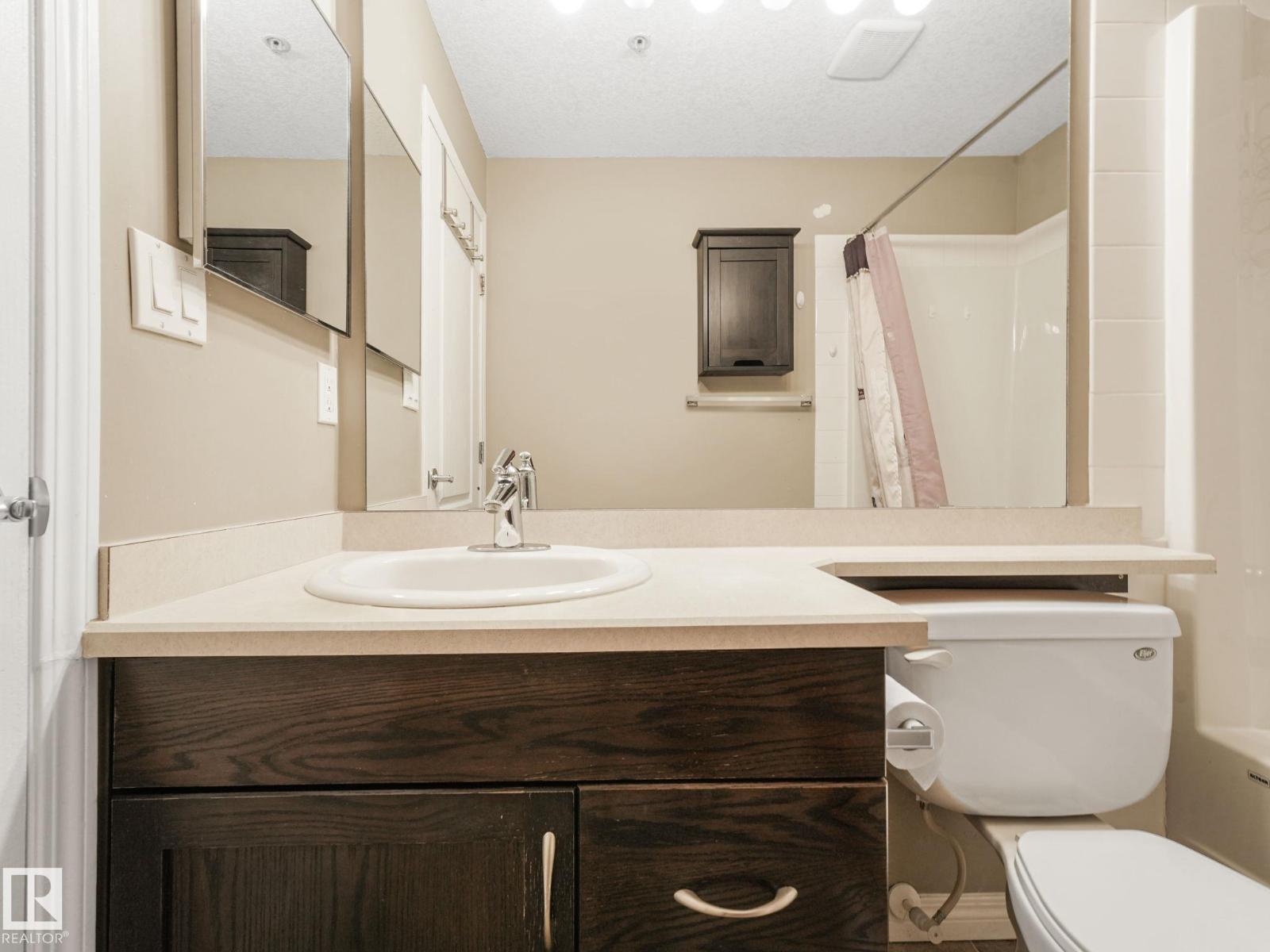 Photo 24 of 7330 7327 South Terwillegar Dr Nw, Edmonton AB