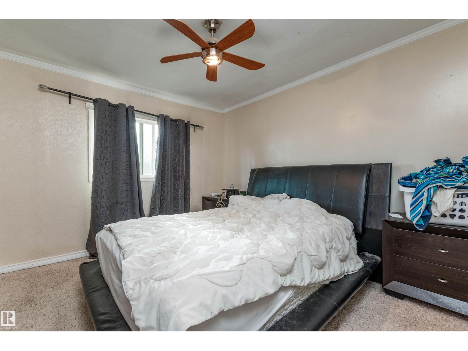 Photo 16 of 10624 40 St Nw, Edmonton AB