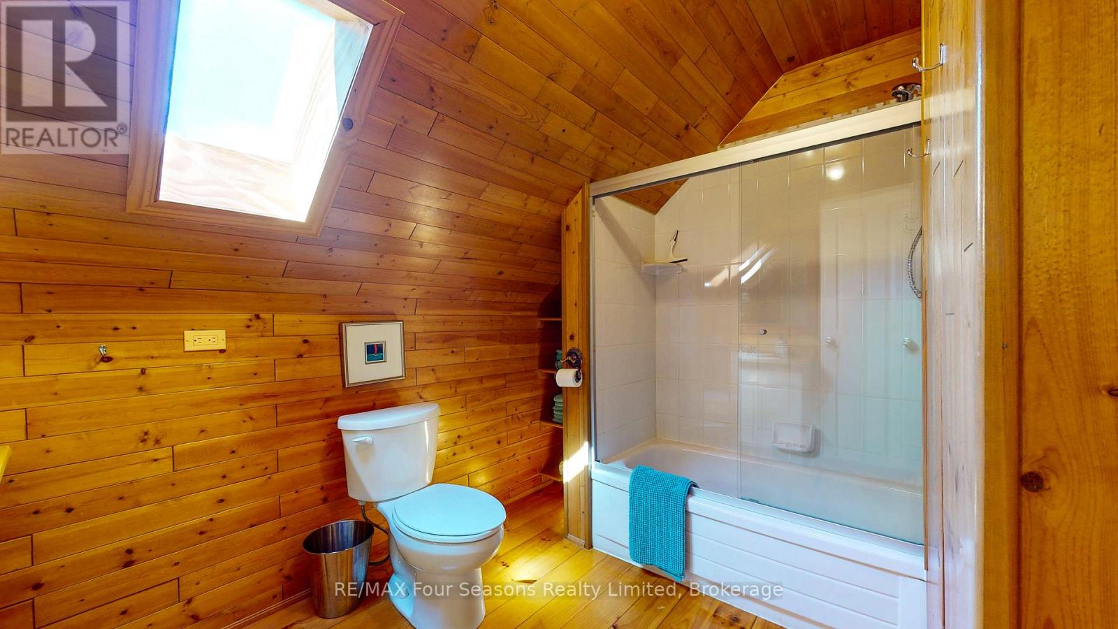 Photo 26 of 173 Brooker Boulevard, Blue Mountains ON