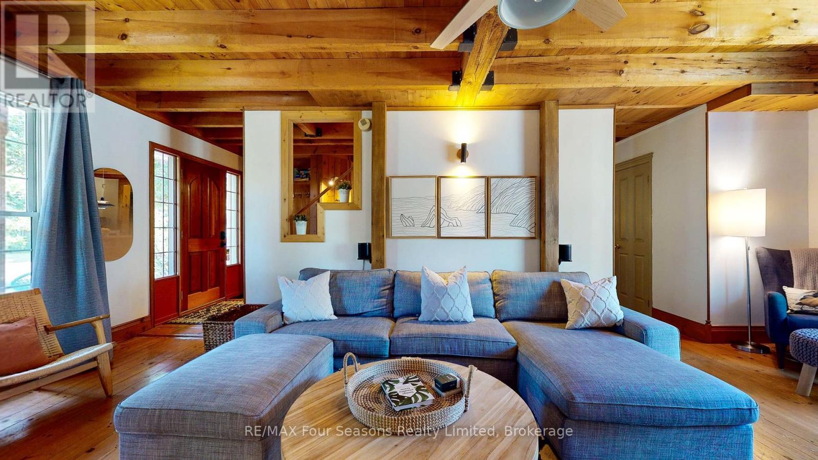 Photo 6 of 173 Brooker Boulevard, Blue Mountains ON